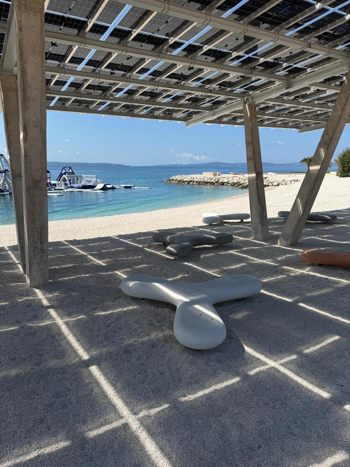 Adela Apartments - Beach Znjan Split Eksteriør billede