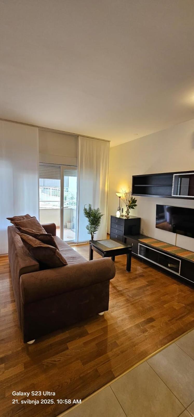 Adela Apartments - Beach Znjan Split Eksteriør billede